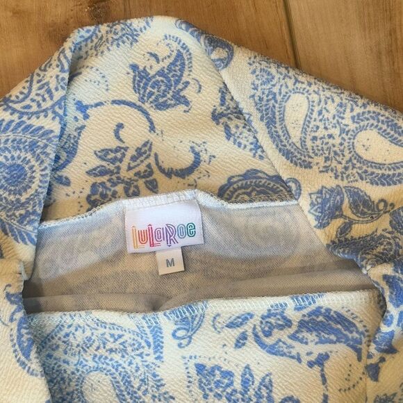 NWT LuLa Roe Cassie Paisley Print Pencil Skirt Cream/Blue Medim - Picture 8 of 10